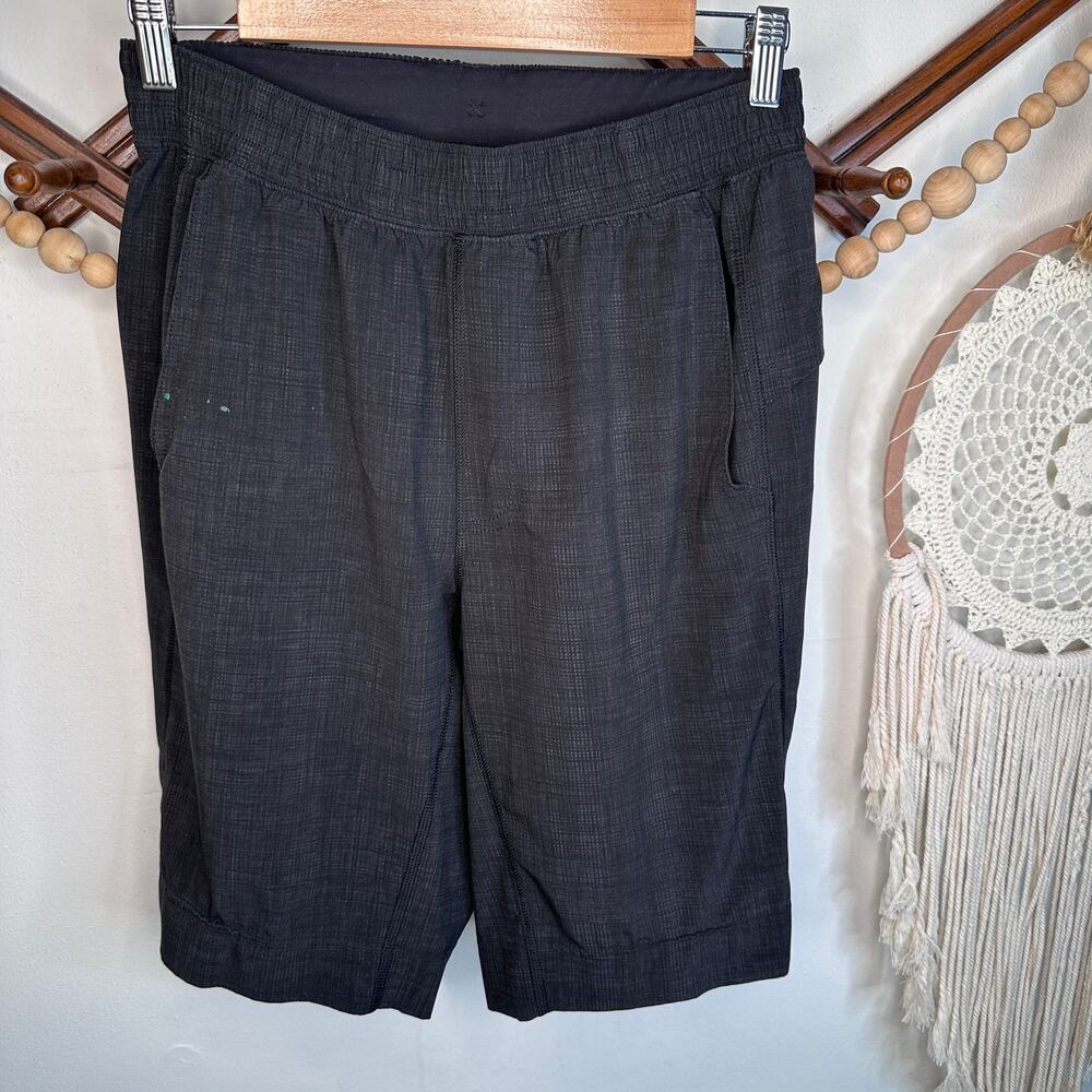 Lululemon Pace Breaker Black Gray Athletic Shorts
